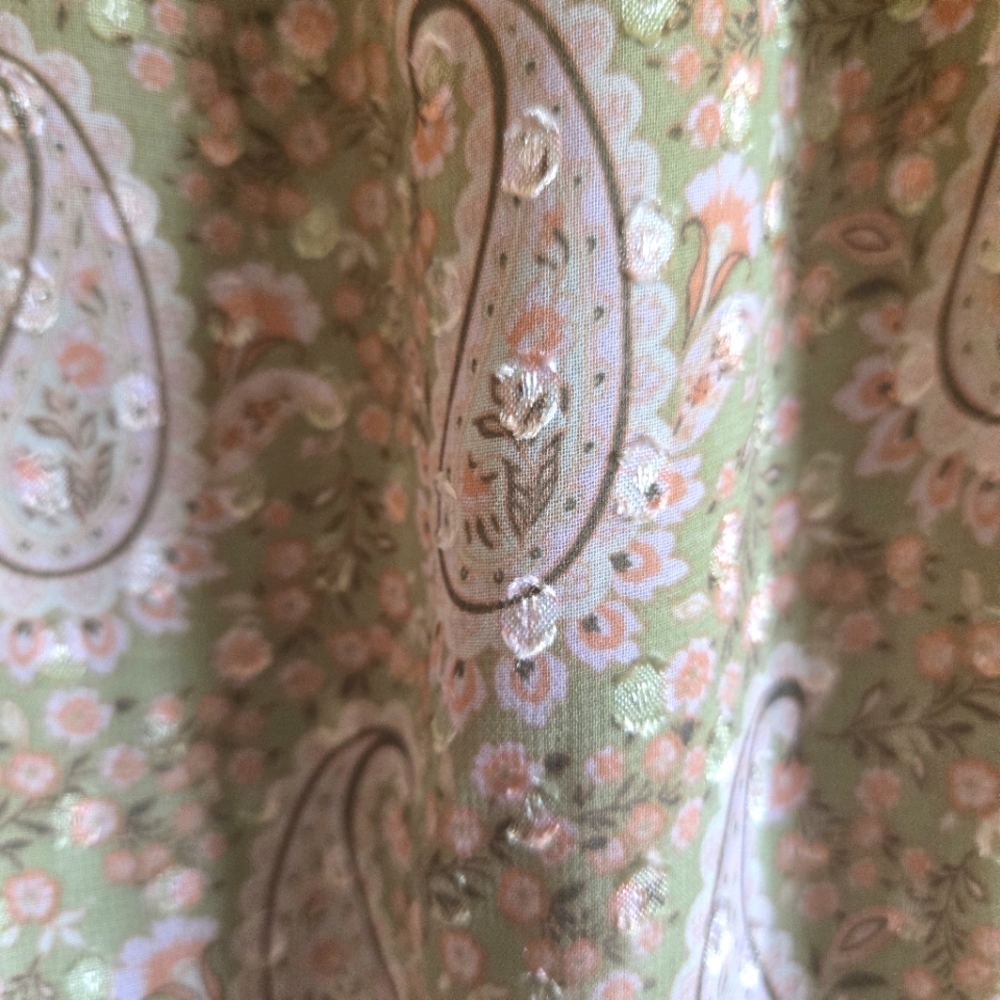 DR2 Paisley Ruffle Top, M - Picture 7 of 8